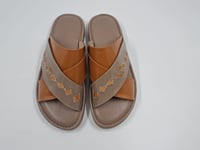 نعال شرقي مطرز