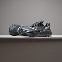 حذاء New Balance Hierro V9