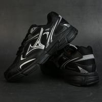 حذاء ميزونو – Mizuno