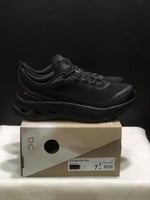 On Running Cloudsurfr Max 2