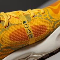 حذاء New Balance Hierro V8