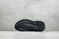 حذاء بروكس Brooks Ghost Max 3