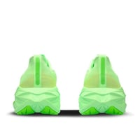 حذاء ASICS Novablast 4