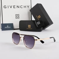 نظارة جيفنشي