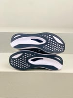 حذاء ASICS Magic Speed