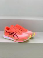 حذاء ASICS Magic Speed