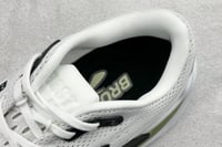 حذاء بروكس Brooks Ghost Max 3