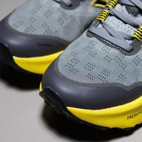 حذاء New Balance Hierro V9