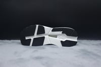 On Running Cloudnova X