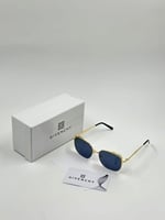 نظارة جيفنشي