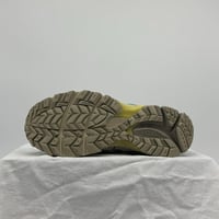 حذاء asics khan 8