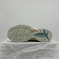 حذاء asics khan 8