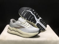 حذاء بروكس Brooks Ghost Max 2