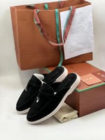 حذاء لورو بيانا Loro Piana