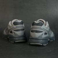 حذاء ميزونو – Mizuno