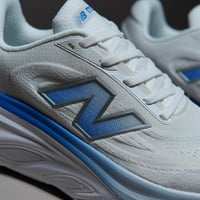 New Balance Fresh Foam V6