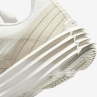 حذاء NIKE Lunar Roam