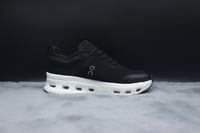 On Running Cloudnova X