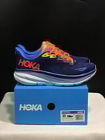 Hoka Clifton 9