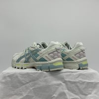 حذاء asics khan 8