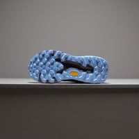 حذاء New Balance Hierro V9