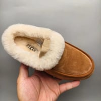 حذاء شتوي UGG