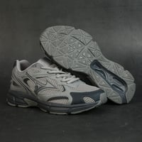 حذاء ميزونو – Mizuno