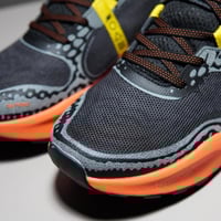 حذاء New Balance Hierro V8