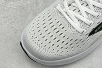 حذاء بروكس Brooks Ghost Max 3