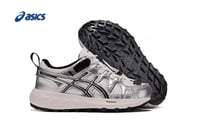 حذاء أطفال asics