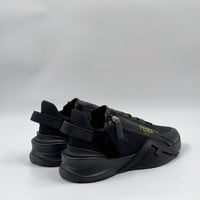 حذاء فيندي Fendi