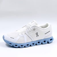 حذاء On Running cloud