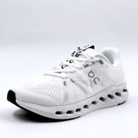 حذاء On Running cloud