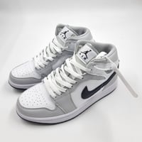 حذاء Nike Air Jordan