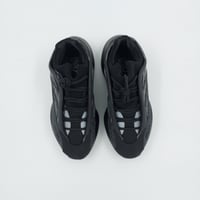 حذاء كاجوال 700