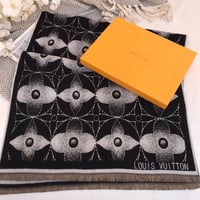 شيلان نسائية