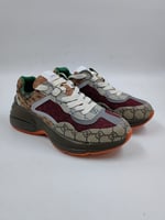 حذاء غوتشي Gucci