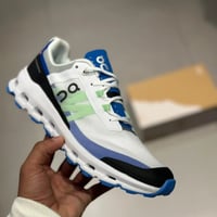 حذاء On Running cloud