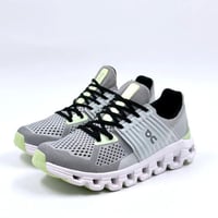 حذاء On Running cloud