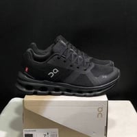 حذاء On Running cloud