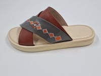 نعال شرقي مطرز