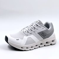 حذاء On Running cloud