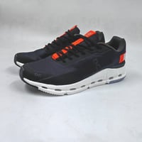 حذاء On Running cloud