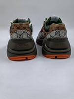 حذاء غوتشي Gucci