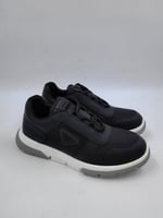 حذاء برادا Prada