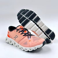 حذاء On Running cloud