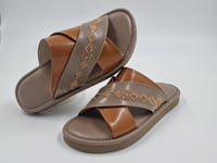 نعال شرقي مطرز