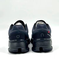 حذاء On Running cloud