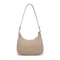 شنطة أورا لون بني