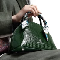 شنطة مادلين لون اخضر